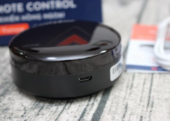 Bộ điều khiển hồng ngoại thông minh Vconnex 